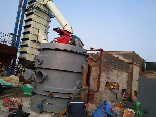 
生物質(zhì)壓塊燃燒機(jī)