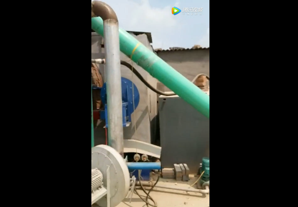 
新思維木片、壓塊生物質(zhì)燃燒機(jī)