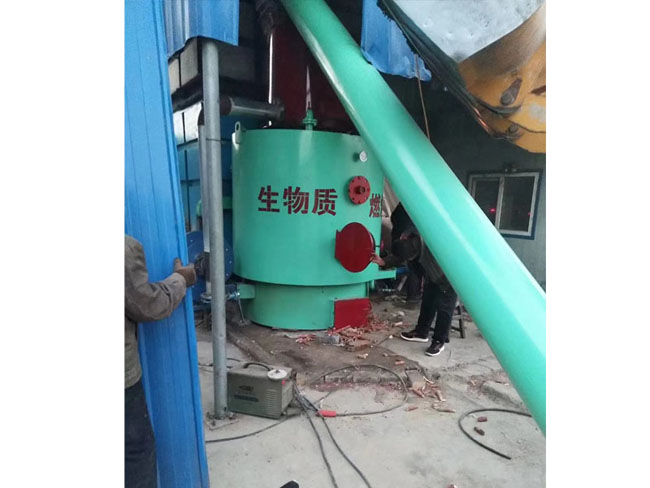 240萬大卡生物質壓塊、玉米芯燃燒器改造120t糧食烘干塔 .jpg