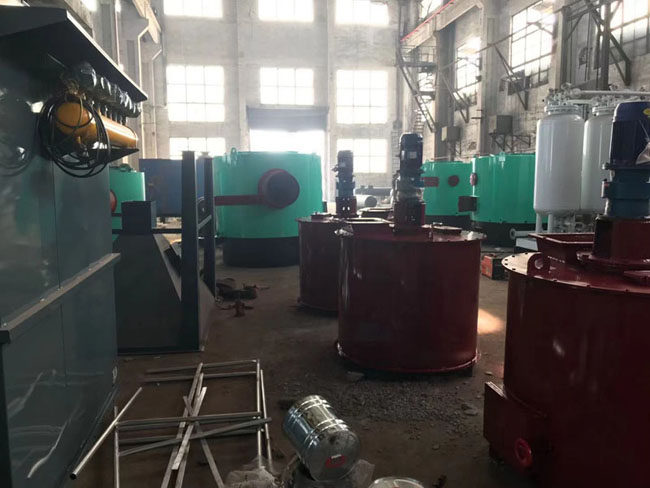 
生物質(zhì)燃燒機(jī)生產(chǎn)車間